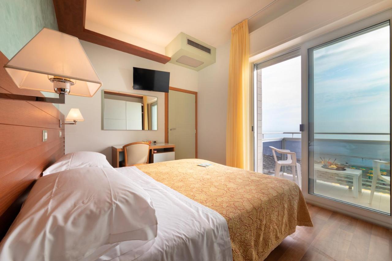 ריצ'יונה Hotel Margareth מראה חיצוני תמונה