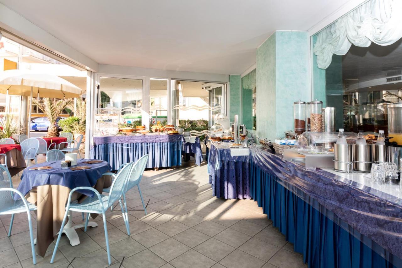 ריצ'יונה Hotel Margareth מראה חיצוני תמונה