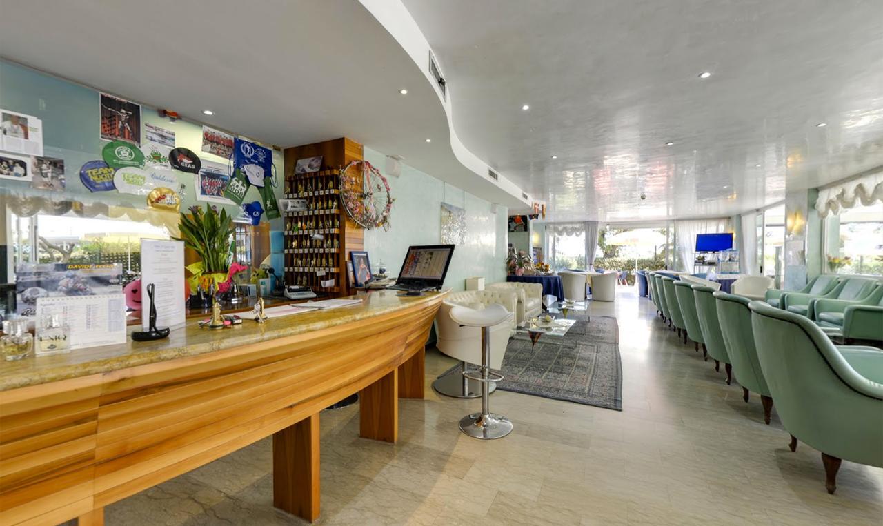 ריצ'יונה Hotel Margareth מראה חיצוני תמונה