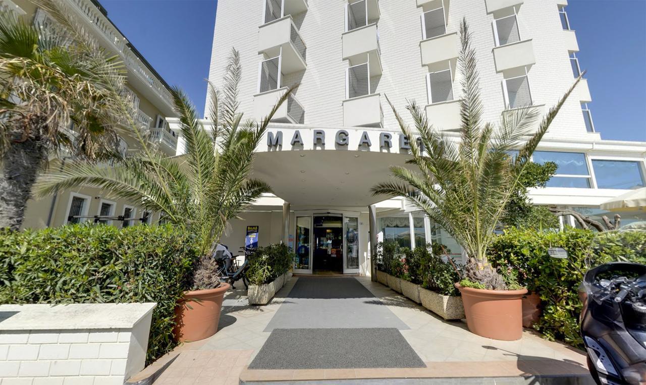 ריצ'יונה Hotel Margareth מראה חיצוני תמונה