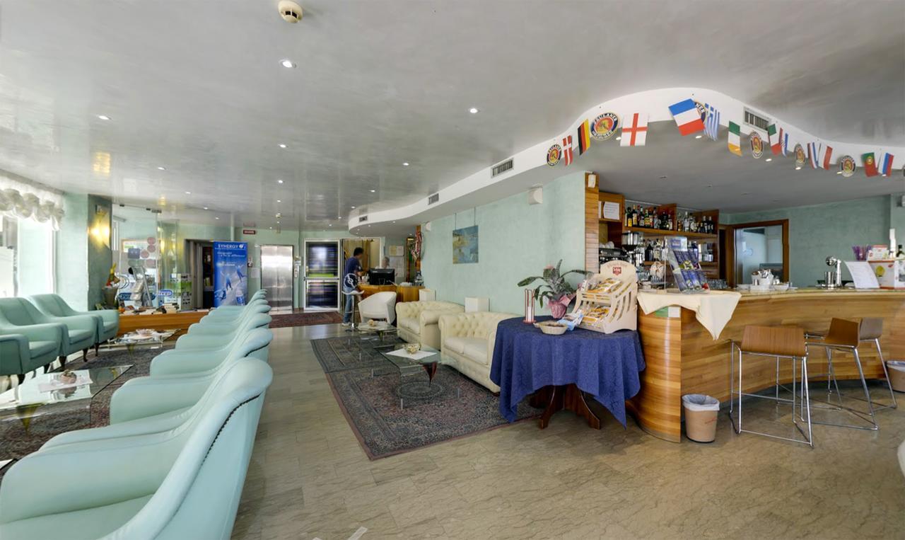 ריצ'יונה Hotel Margareth מראה חיצוני תמונה