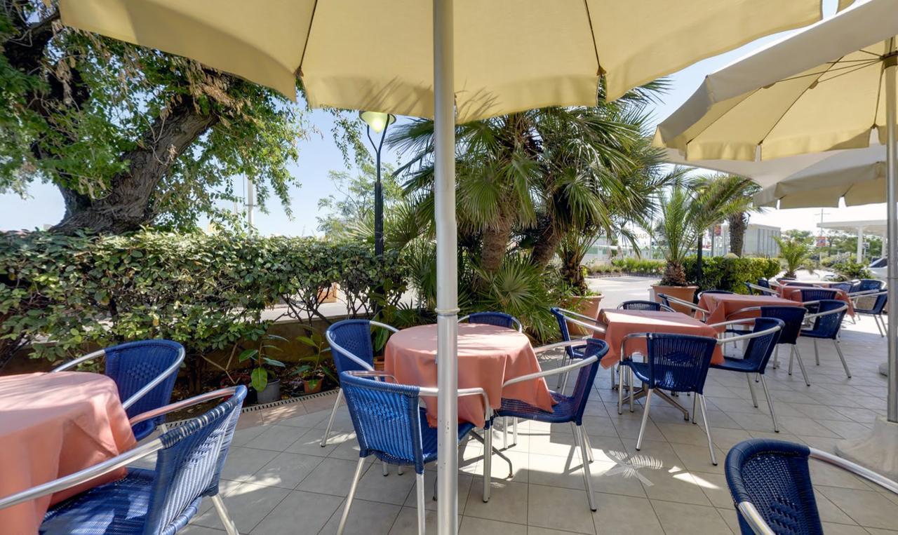 ריצ'יונה Hotel Margareth מראה חיצוני תמונה