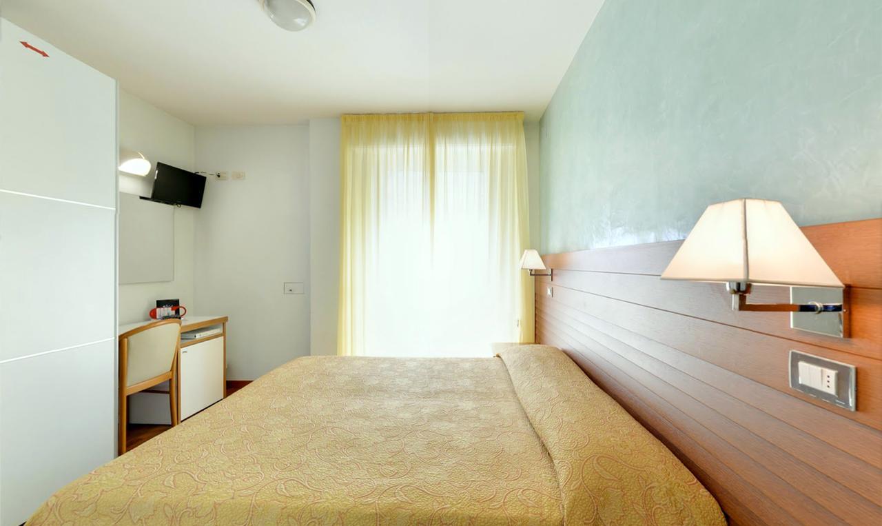 ריצ'יונה Hotel Margareth מראה חיצוני תמונה